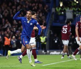 kaiyun-佩德罗谈戴帽：这是梦幻般的夜晚 詹姆斯让我在球迷面前跳桑巴