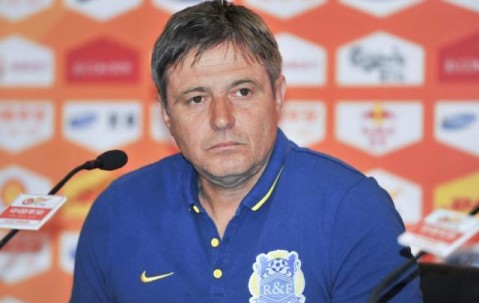 粤媒：斯托执教塞尔维亚 放弃广州城630万欧违约金